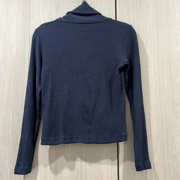 Club Monaco Meredy Ribbed Turtleneck Top | French Blue | XXS - Picture 3 of 11
